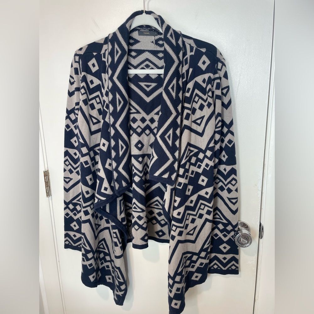 Anthropologie THML Wrap Bohemian Aztec Top Open Cardigan blue tan sz L sweater